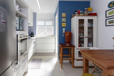 Image 22 - 227464